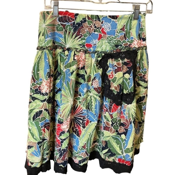 TOMMY Bahama 100% Silk Floral Skirt with Sequins Side Zipper 5” Waistband 8 - Picture 1 of 8
